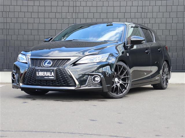 CT200h Fスポーツ