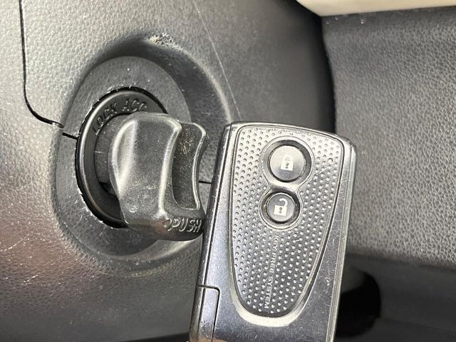 �y�L�[���X�z�������ꂽ�ꏊ����ł��{�^����Ńh�A�̊J���E�{�����ł���̂łƂ��Ă��֗�!�h�A�̌�������ɏ������邱�Ƃ�����܂����