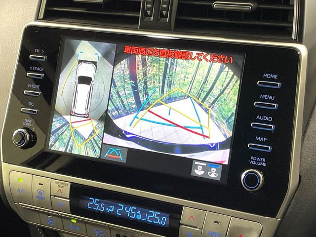 �y�p�m���~�b�N�r���[���j�^�[�z��p�̃J�����ɂ��A�ォ�猩���낵���悤�Ȏ��_��360�x�N���}�̎��͂��m�F���邱�Ƃ��ł��܂������p�������m�F���₷���A�����ꏊ�ł̐؂�Ԃ��⒓�Ԃ��X���[�Y�ɍs���܂��B