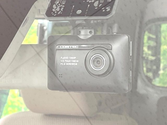 �y�h���C�u���R�[�_�[�z�h���C�u���R�[�_�[����!���s���͂������A������^�]�⎖�̂ɑ��������ہA�f���ŋL�^���A����̃��X�N�ɔ����܂��B���L�^�pSD�J�[�h�͂��q�l�����g�ł��������������K�v������܂��B