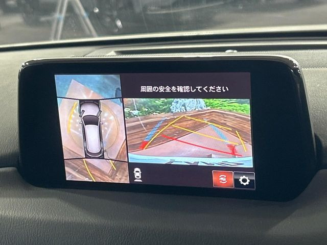 �y360&deg;�r���[���j�^�[�z��p�̃J�����ɂ��A�ォ�猩���낵���悤�Ȏ��_��360�x�N���}�̎��͂��m�F���邱�Ƃ��ł��܂������p�������m�F���₷���A�����ꏊ�ł̐؂�Ԃ��⒓�Ԃ��X���[�Y�ɍs���܂��B