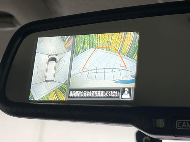 �y�A���E���h�r���[���j�^�[�z��p�̃J�����ɂ��A�ォ�猩���낵���悤�Ȏ��_��360�x�N���}�̎��͂��m�F���邱�Ƃ��ł��܂������p�������m�F���₷���A�����ꏊ�ł̐؂�Ԃ��⒓�Ԃ��X���[�Y�ɍs���܂��B