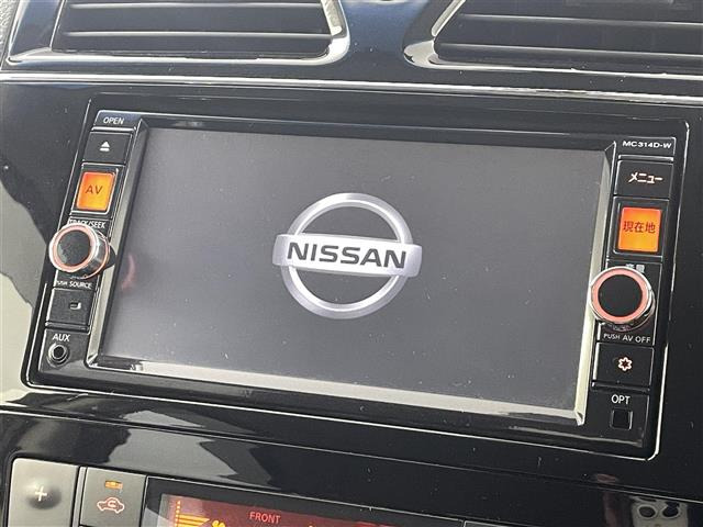 セレナ2.0 ハイウェイスター Vセレクション+Safety S-HYBRID