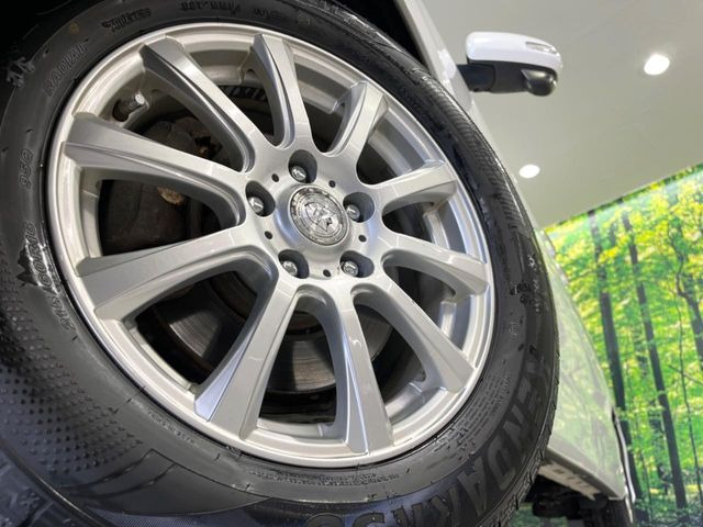 �y16�C���`�A���~�z�C�[���z�O�ςɃ}�b�`�����A���~�z�C�[���𑕒����Ă���܂��B�e��A���~�z�C�[����A�X�^�b�h���X�^�C�����戵�����Ă���܂��B���񂲑��k����������