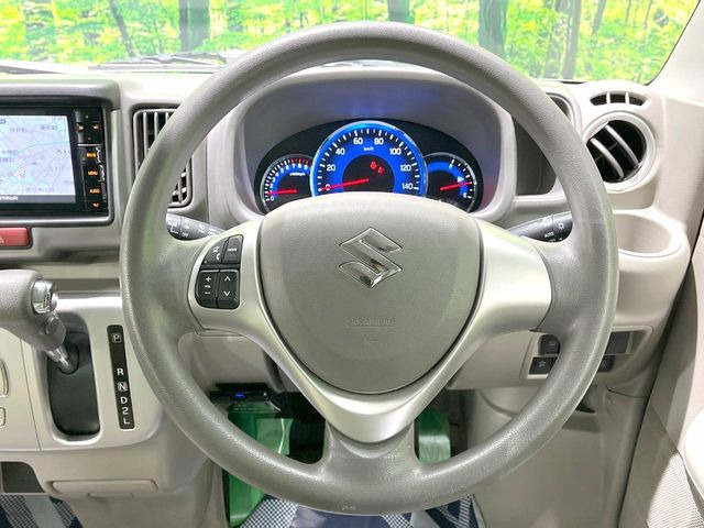 �y�X�e�A�����O�X�C�b�`�z�^�]���A�O������ڐ������炷���ƂȂ��A�I�[�f�B�I���̑��삪�\�ȕ֗��@�\!���S&���K�ȃh���C�u�����o���Ă���܂���