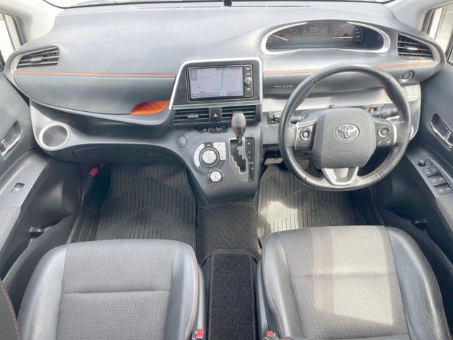 シエンタ1.5 G クエロ