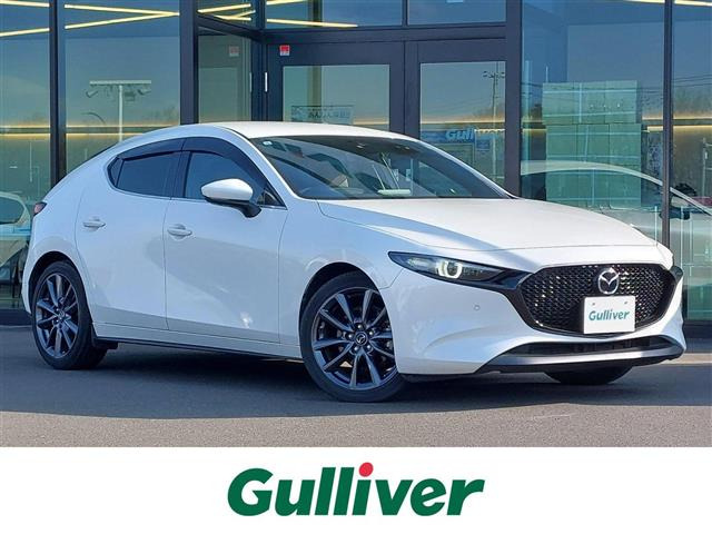 MAZDA3ファストバック1.8 XD バーガンディ セレクション