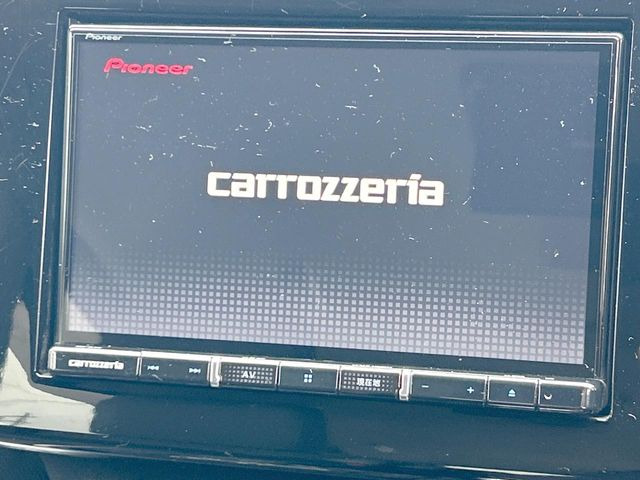 �y���ʃi�r�z�l�C�̑�^8�C���`�i�r�𑕔��B���݊��̂�����ʂ̓C���p�N�g��!�i�r���p���̃}�b�v�\���͌��₷���A�e���r��DVD�͗Տꊴ���A�b�v!�����̃h���C�u���O�b�Ɗy�����Ȃ�܂���