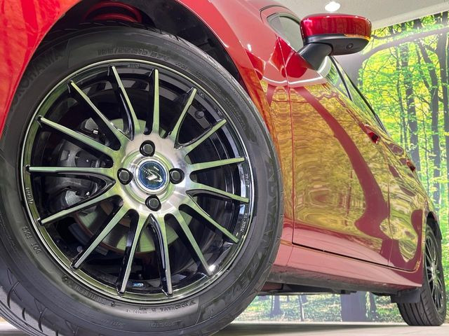 �y16�C���`�A���~�z�C�[���z�O�ςɃ}�b�`�����A���~�z�C�[���𑕒����Ă���܂��B�e��A���~�z�C�[����A�X�^�b�h���X�^�C�����戵�����Ă���܂��B���񂲑��k����������