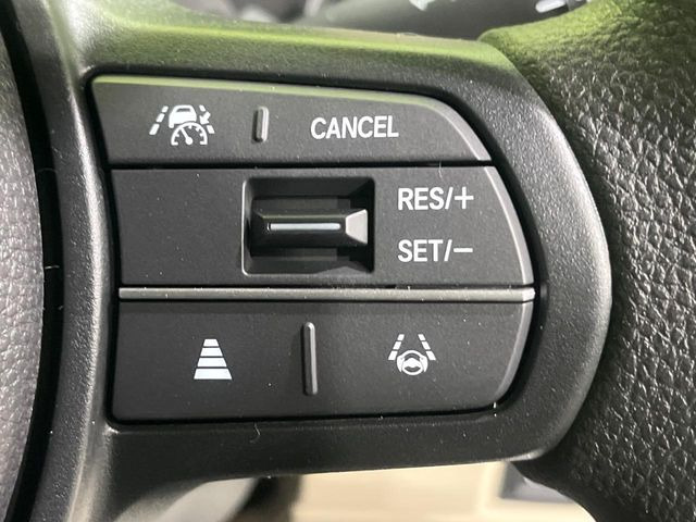 �y�A�_�v�e�B�u�N���[�Y�R���g���[���z�������H�ł̒��������s���y��!!�����ő��x��ۂN���[�Y�R���g���[�����A�Փˌy���V�X�e���ƘA�g���A�O���̎ԗ������m���ĎԊԂ�ۂ悤�ɑ��x���߂��Ă���܂�!!