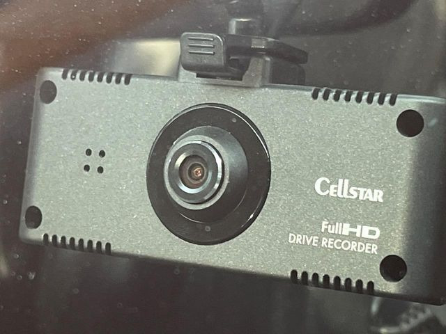 �y�h���C�u���R�[�_�[�z�h���C�u���R�[�_�[����!���s���͂������A������^�]�⎖�̂ɑ��������ہA�f���ŋL�^���A����̃��X�N�ɔ����܂��B���L�^�pSD�J�[�h�͂��q�l�����g�ł��������������K�v������܂��B