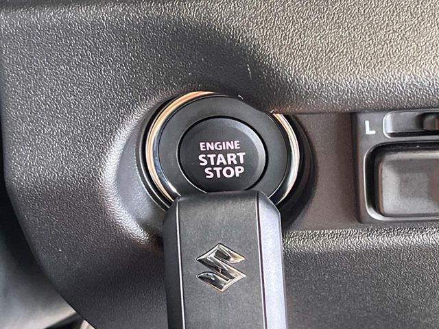 �y�L�[���X�X�^�[�g�V�X�e���z�J�o����|�P�b�g�ɓ��ꂽ�܂܂ł��h�A�̎{���E�������\�ȃX�}�[�g�L�[�𑕔��B�G���W���̃I���E�I�t�����J�M�����o���K�v����������Ƃ��Ă��֗��ł���