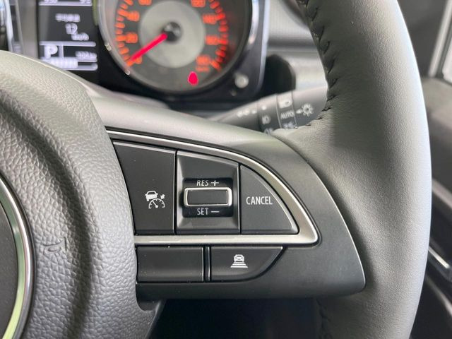 �y�A�_�v�e�B�u�N���[�Y�R���g���[���z�������H�ł̒��������s���y��!!�����ő��x��ۂN���[�Y�R���g���[�����A�Փˌy���V�X�e���ƘA�g���A�O���̎ԗ������m���ĎԊԂ�ۂ悤�ɑ��x���߂��Ă���܂�!!