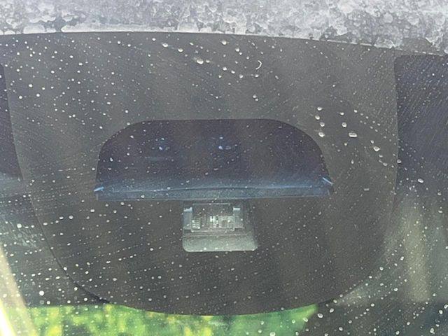 �y�V�e�B�u���[�L�A�N�e�B�u�V�X�e���z�ᑬ���s���ɑO���̎ԗ�����F�����A�Փ˂������Ȏ��͌x��ƃu���[�L�ŏՓˉ���Ɣ�Q�y�����A�V�X�g�B�����S�Ƀh���C�u�����y���݂��������܂��B