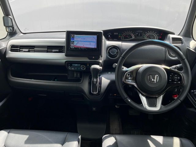 N-BOXカスタムG EX ターボ ホンダセンシング