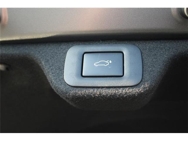 弊社はあいおいニッセイ同和損保代理店です。全営業社員が保険の募集人資格を取得しております。お気軽にご相談ください。