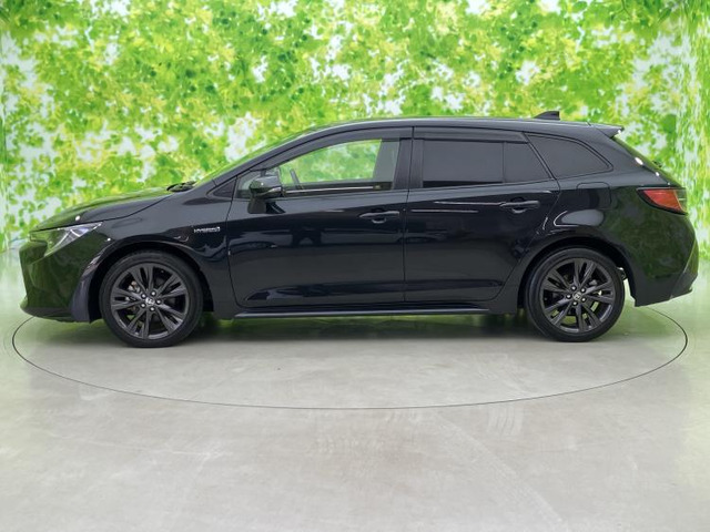 カローラツーリング1.8 ハイブリッド W×B