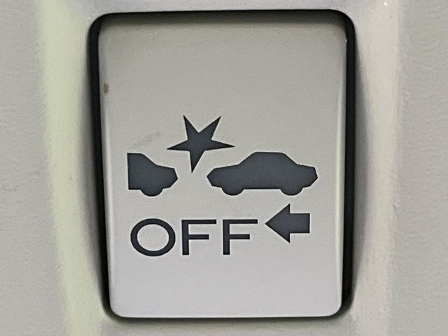 �y�A�C�T�C�gVer2�z�O���̎ԗ��������m���A�Փ˂������Ȏ��͌x��Œ��ӂ𑣂��A�u���[�L�𓥂ޗ͂��T�|�[�g�B�u���[�L�𓥂߂Ȃ������ꍇ�͏Փ˔�Q�y���u���[�L���쓮�A�Փˉ�����T�|�[�g���܂��B