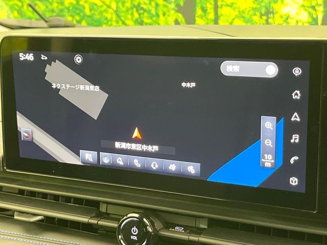 �y�����i�r�z�l�C�̏����i�r�𑕔����Ă���܂��B�i�r�̎g���₷���͂������A�I�[�f�B�I�@�\���[��!�L�����v�◷�s�͂������A�ʋ΂┃�����ȂǕ��i�̃h���C�u���y�����Ȃ�͂���