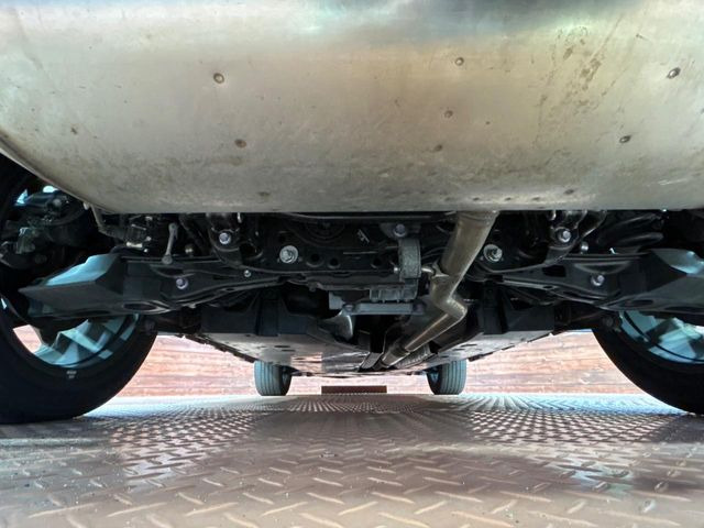 ����肪���ꂢ�Ȃ����ɁA�h�K���H�̎{�H���I�X�X���B�~��n��͂������A���ݕ��ɂ��Z���̕���A��Ń}�����E�E�B���^�[�X�|�[�c���������ɂ��D�]���������Ă���܂��B