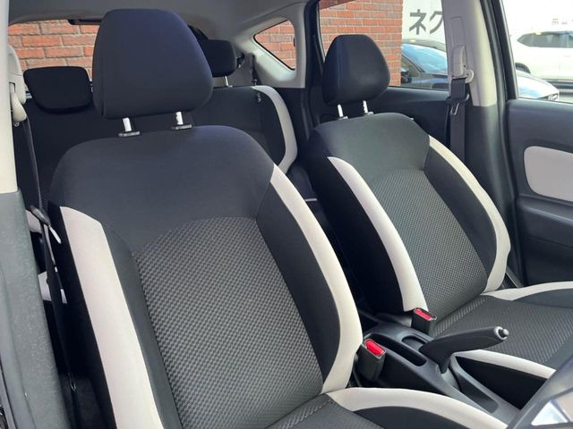 �^�]�ȃV�[�g���͎g�p�������Ȃ��A�ǍD�ȏ�ԂƂȂ��Ă��܂��B���J�Ɏg���Ă������Ƃ��悭�킩��܂��ˁB