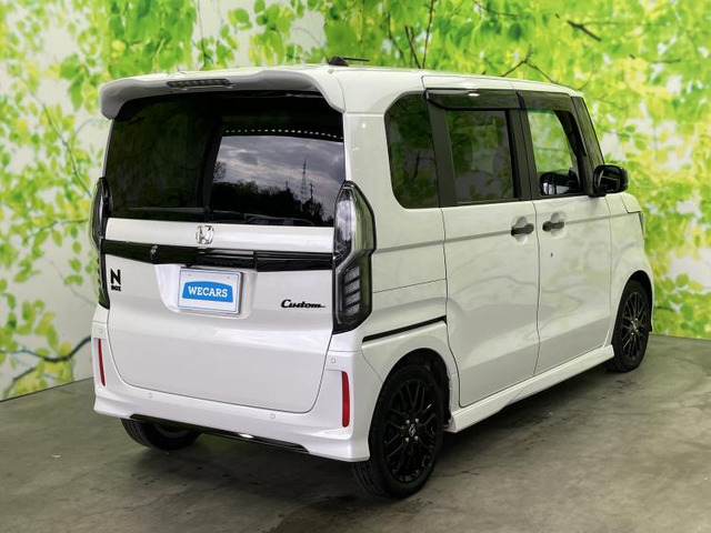 N-BOXカスタムL ターボ スタイルプラス ブラック