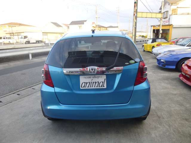 フィッ1.3 G-FP/G CVT走行少な目7.4万kmナビ、テレビ、バックカメラ付き!!