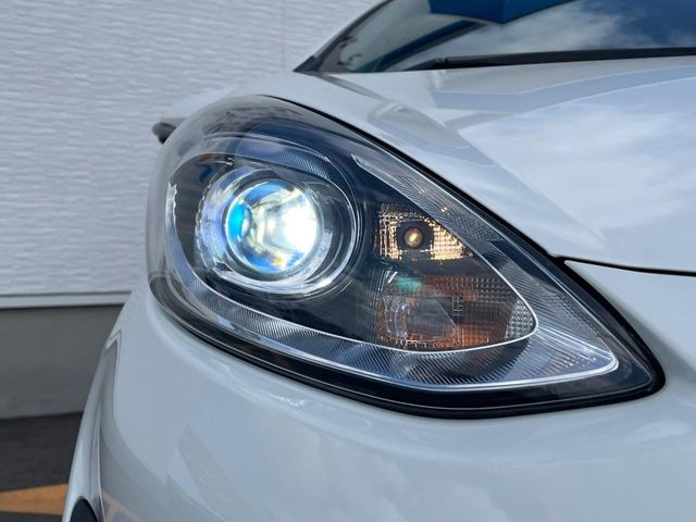 �w�b�h���C�g��e�[�������v&�A���~�z�C�[�����̊e��R�[�e�B���O���I�X�X�����Ă���܂��B�����Y�����̉��΂݂≘���}���A���ꂢ�ȏ�Ԃ������e�i���X���X�ŕۂĂ܂���