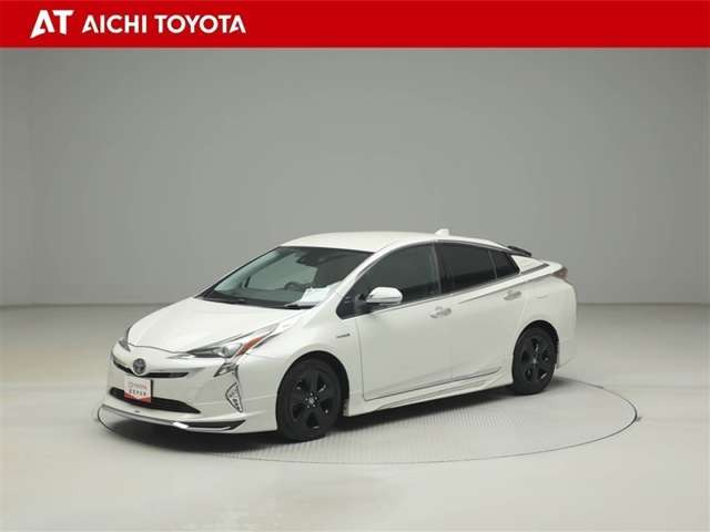 プリウス1.8 A プレミアム ツーリングセレクション E-Four 4WD