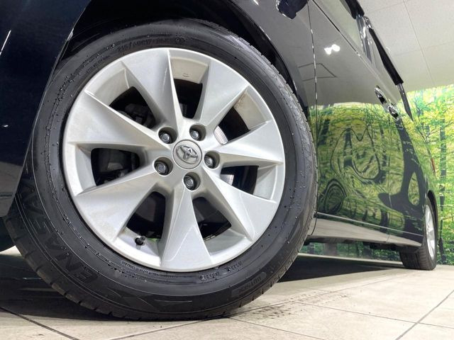 �y����17�C���`�A���~�z�C�[���z�O�ςɃ}�b�`���������A���~�z�C�[���𑕒����Ă���܂��B�e��ЊO�A���~�z�C�[����A�X�^�b�h���X�^�C�����戵�����Ă���܂��B���񂲑��k����������