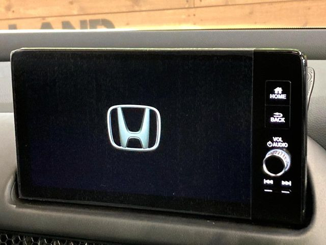 �y���[�J�[�����i�r�z�C���e���A�ɗn�����ރX�^�C���b�V���ȁu��p�݌v�v���[�J�[�i�r�𑕔��􎋔F���⑀�쐫�ȂǊ�{���\�ɂ��D��A���㎿�ȃJ�[���C�t�����y���݂��������܂��B