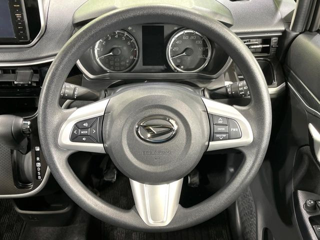 �y�X�e�A�����O�X�C�b�`�z�^�]���A�O������ڐ������炷���ƂȂ��A�I�[�f�B�I���̑��삪�\�ȕ֗��@�\!���S&���K�ȃh���C�u�����o���Ă���܂���