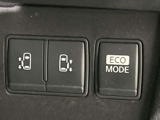 �y�����p���[�X���C�h�h�A�z�X�}�[�g�L�[��^�]�Ȃ̃X�C�b�`�Ō�ȗ����X���C�h�h�A�̊J���\���d��������͂����ăh�A���J����K�v�������A�����Ȃ��q�l�ł��ȒP�ɊJ���߂ł����K�ł���