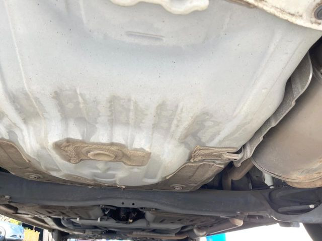 下回りがきれいなうちに、防錆加工の施工がオススメ。降雪地域はもちろん、沿岸部にお住いの方や、趣味でマリン・ウィンタースポーツをされる方にご好評いただいております。