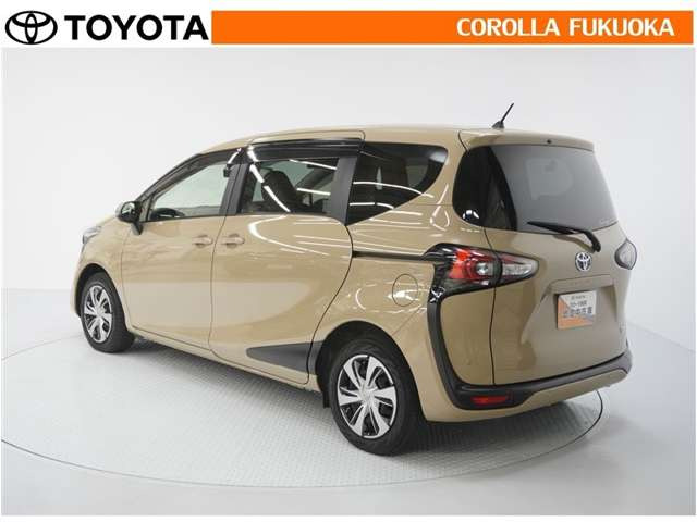 シエンタハイブリッド 1.5 G クエロ