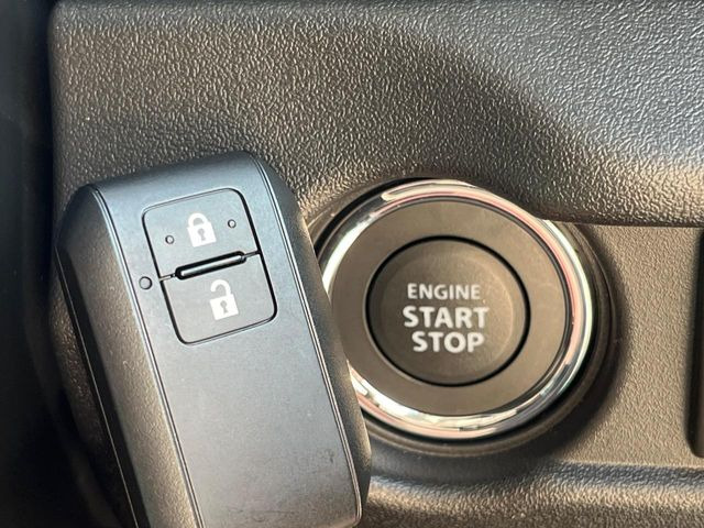 �y�L�[���X�X�^�[�g�V�X�e���z�J�o����|�P�b�g�ɓ��ꂽ�܂܂ł��h�A�̎{���E�������\�ȃX�}�[�g�L�[�𑕔��B�G���W���̃I���E�I�t�����J�M�����o���K�v����������Ƃ��Ă��֗��ł���