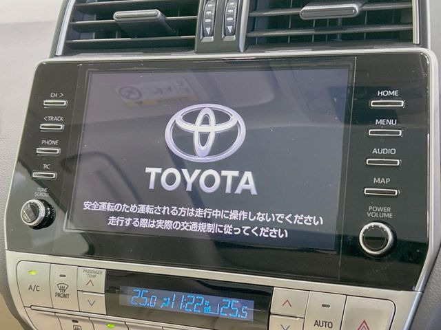 �y���[�J�[�����i�r�z�C���e���A�ɗn�����ރX�^�C���b�V���ȁu��p�݌v�v���[�J�[�i�r�𑕔��􎋔F���⑀�쐫�ȂǊ�{���\�ɂ��D��A���㎿�ȃJ�[���C�t�����y���݂��������܂��B