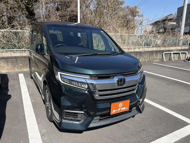 ステップワゴンスパーダ（ホンダ）2.0 e:HEV スパーダ G ホンダセンシング　禁煙車 純正ナビ フルセグ Bカメラ 衝 中古車画像