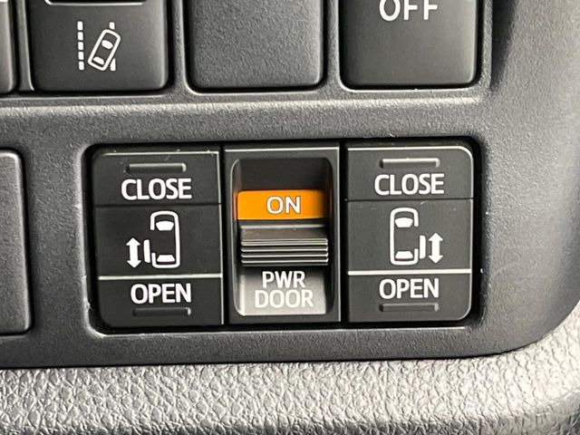 ノア1.8 ハイブリッド Si W×B