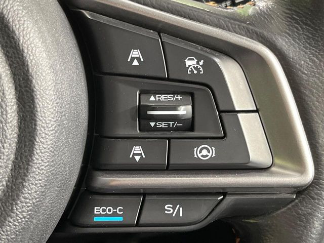 �y�S�ԑ��Ǐ]�@�\�t�N���[�Y�R���g���[���z�������H�ł̒��������s���y��!!�����ő��x��ۂN���[�Y�R���g���[�����A�Փˌy���V�X�e���ƘA�g���A�O���̎ԗ������m���ĎԊԂ�ۂ悤�ɑ��x���߂��Ă���܂�!!