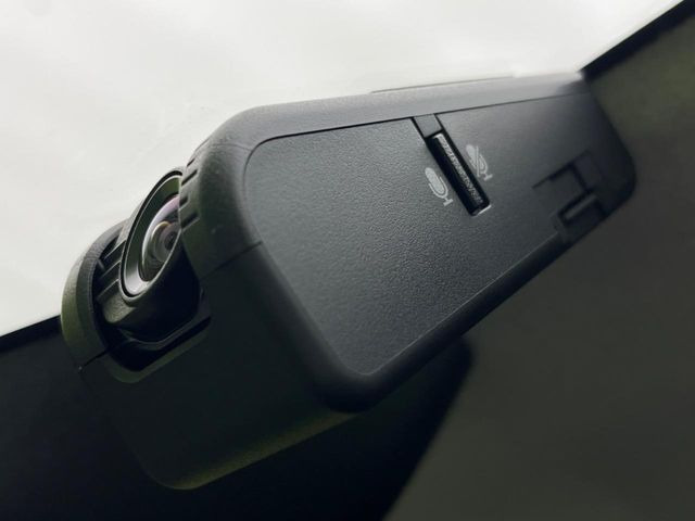 �y�h���C�u���R�[�_�[�z�h���C�u���R�[�_�[����!���s���͂������A������^�]�⎖�̂ɑ��������ہA�f���ŋL�^���A����̃��X�N�ɔ����܂��B���L�^�pSD�J�[�h�͂��q�l�����g�ł��������������K�v������܂��B