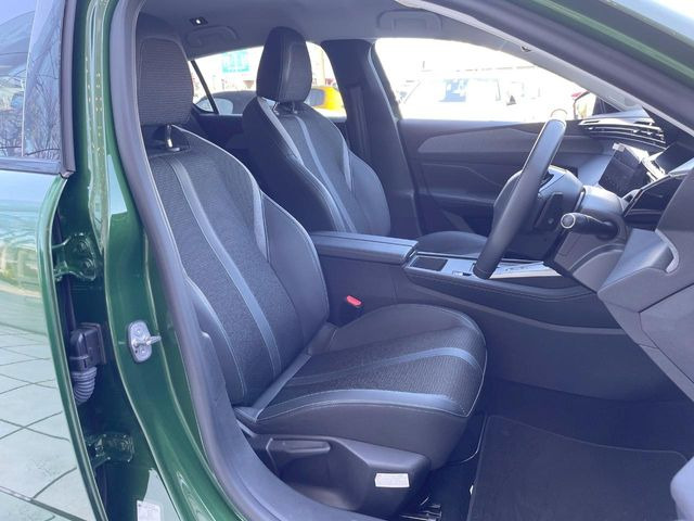 ���V�[�g�̎g�p��:�j��E�ւ�������Ȃ��A�����̒ʂ肫�ꂢ�ȏ�Ԃ��ێ����Ă���܂��B�܂��A�����N���[�j���O�E�R�[�e�B���O�����p�����������܂��B