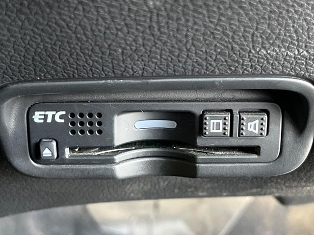 【ETC】高速道路の料金所をストレスなく通過!話題のスポットやサービスエリアに多い「スマートIC」利用時は必須のアイテムです。当店でセットアップを実施、ご納車当日からすぐにご利用いただけます!