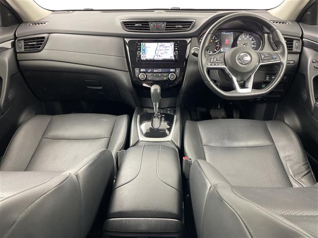 エクストレイル2.0 20Xi 4WD