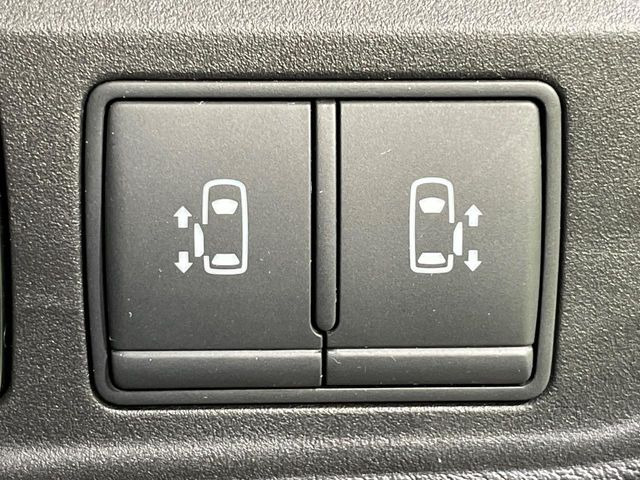 セレナ1.2 e-POWER ハイウェイスターV