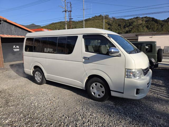 ハイエース2.7 GL ロング ミドルルーフ