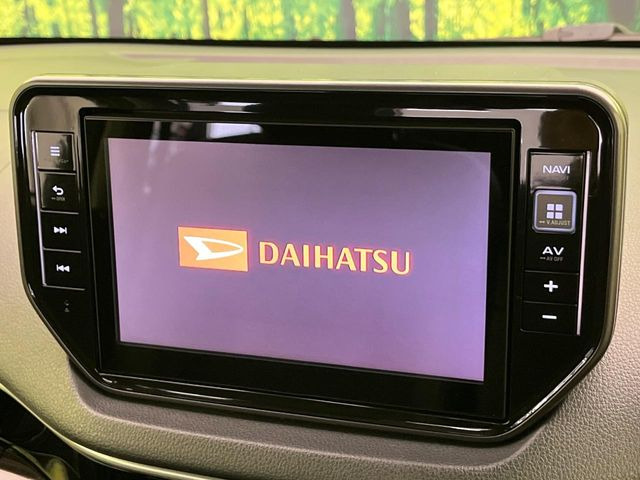 �y���[�J�[�����i�r�z�C���e���A�ɗn�����ރX�^�C���b�V���ȁu��p�݌v�v���[�J�[�i�r�𑕔��􎋔F���⑀�쐫�ȂǊ�{���\�ɂ��D��A���㎿�ȃJ�[���C�t�����y���݂��������܂��B