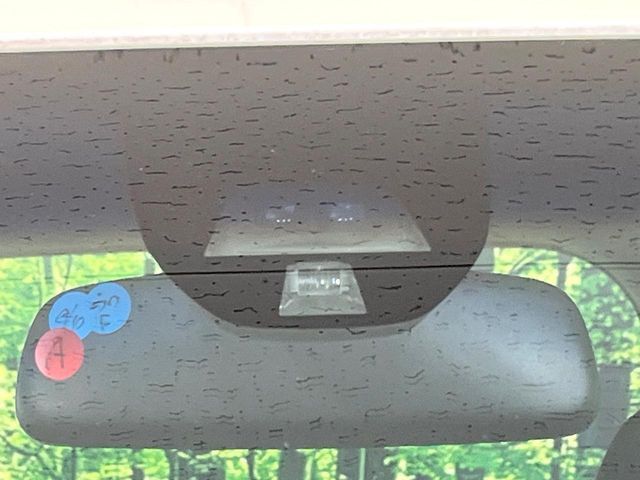 �y�V�e�B�u���[�L�A�N�e�B�u�V�X�e���z�ᑬ���s���ɑO���̎ԗ�����F�����A�Փ˂������Ȏ��͌x��ƃu���[�L�ŏՓˉ���Ɣ�Q�y�����A�V�X�g�B�����S�Ƀh���C�u�����y���݂��������܂��B