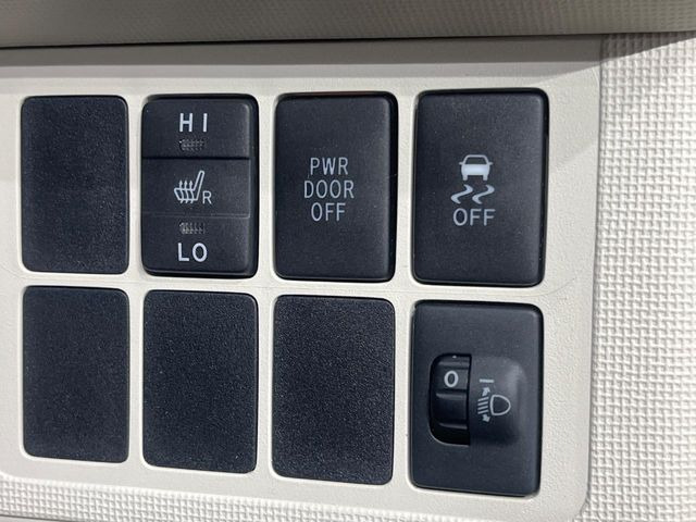 �y�V�[�g�q�[�^�[�z�������ɏd�󂷂�V�[�g�q�[�^�[!�G�A�R����葁�����܂��Ă����̂Ŋ�����̐l�����S�ł��ˁ�G�A�R���̉����͊������邩����A�Ƃ������ɂ����������߂ł��B