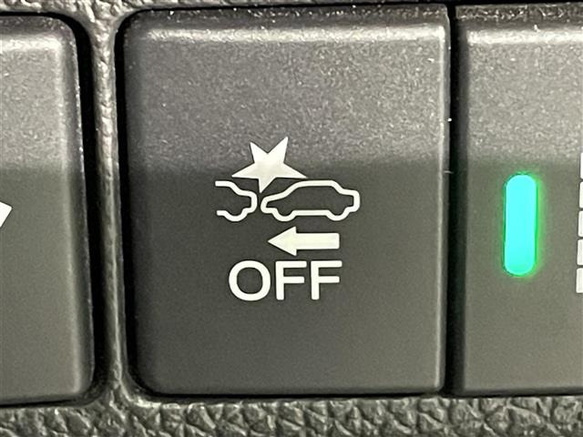 フリード1.5 ハイブリッド クロスター